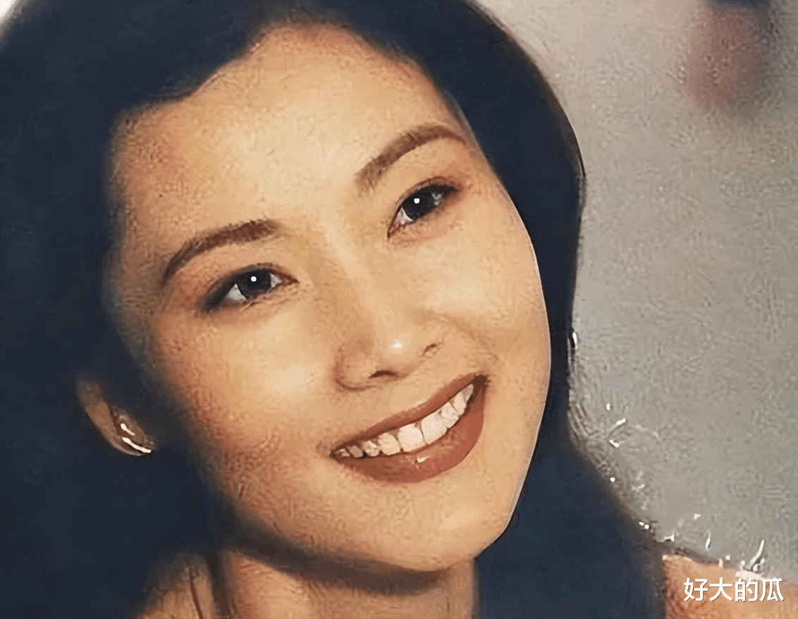 因长得太美无人敢追,父亲为她终身不娶,一个女人魅力到底有多大