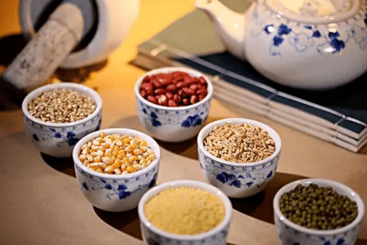 饮食|国医大师邓铁涛的日常饮食，看似简朴，却很有内涵，值得我们借鉴