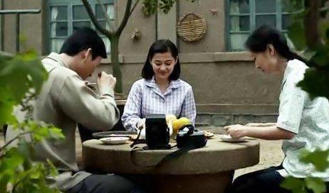 安杰|《父母爱情》：极力怂恿安杰继续给夏老师当模特，葛美霞图什么？