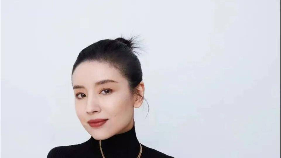 董洁|42岁董洁，又红了