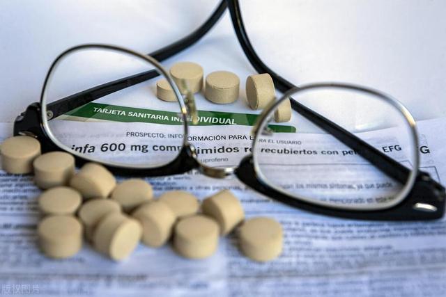 阿伐那非15分钟起效，他达拉非30分钟起效，中年人该如何选择？