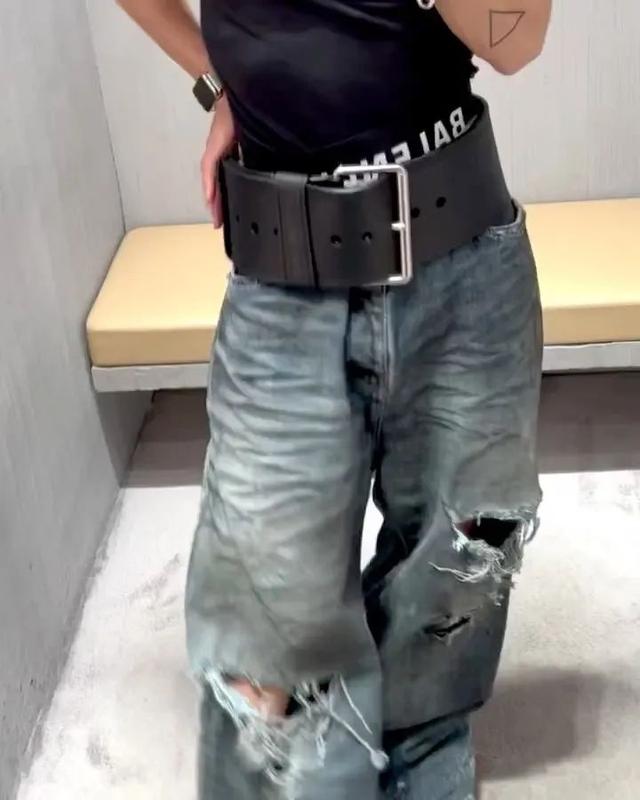 yeezy|YEEZY 最低时薪招聘实习生,可身兼多职的人才优先