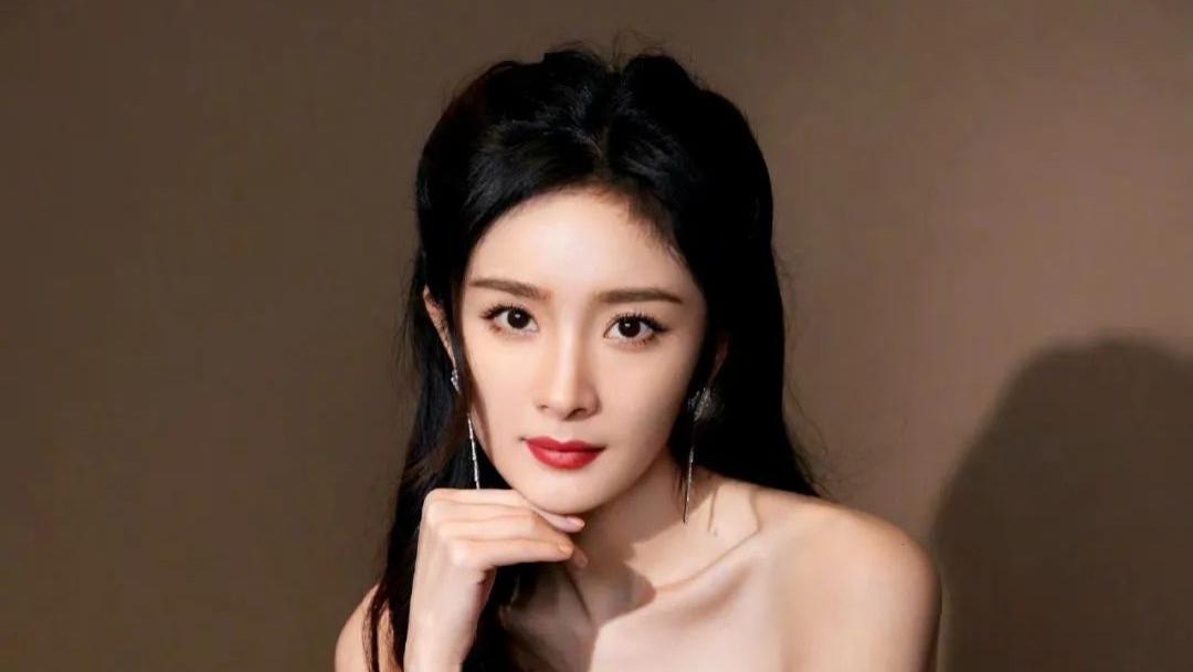 生图|满脸痘、皱纹多，明星离开了美颜，生图还不如普通人