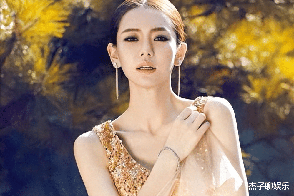 千万粉丝博主自曝给戚薇当助理:我心态崩了,网友:我心态也崩了