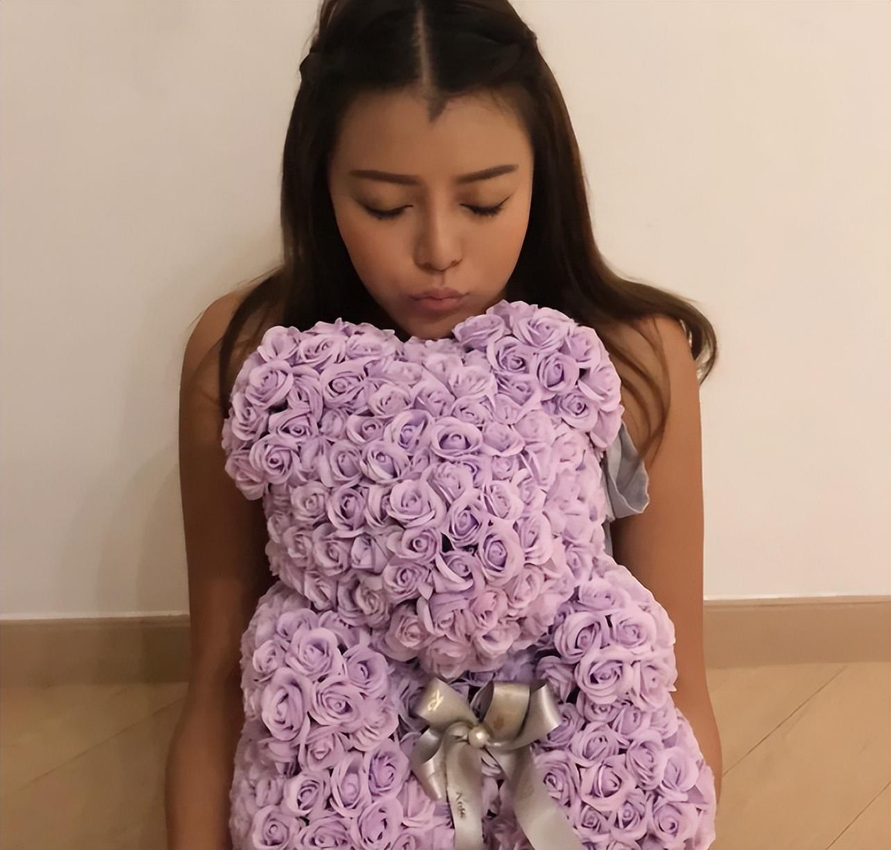 Angelababy|蔡天凤29岁闺蜜账号被扒:生活奢侈如名媛,方媛蔡天凤曾给其庆生