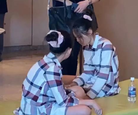 曝汪希玥跟妈妈感情深,对张兰爱答不理,曾看过张兰骂人