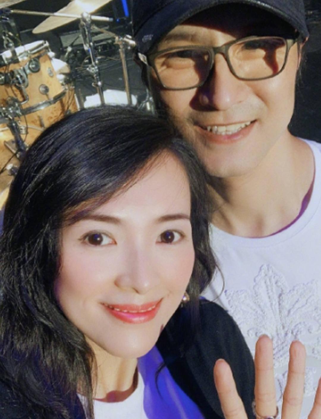 曝圈内恩爱明星夫妻婚变,男方疑似出轨,夫妻俩2年没在一起过年