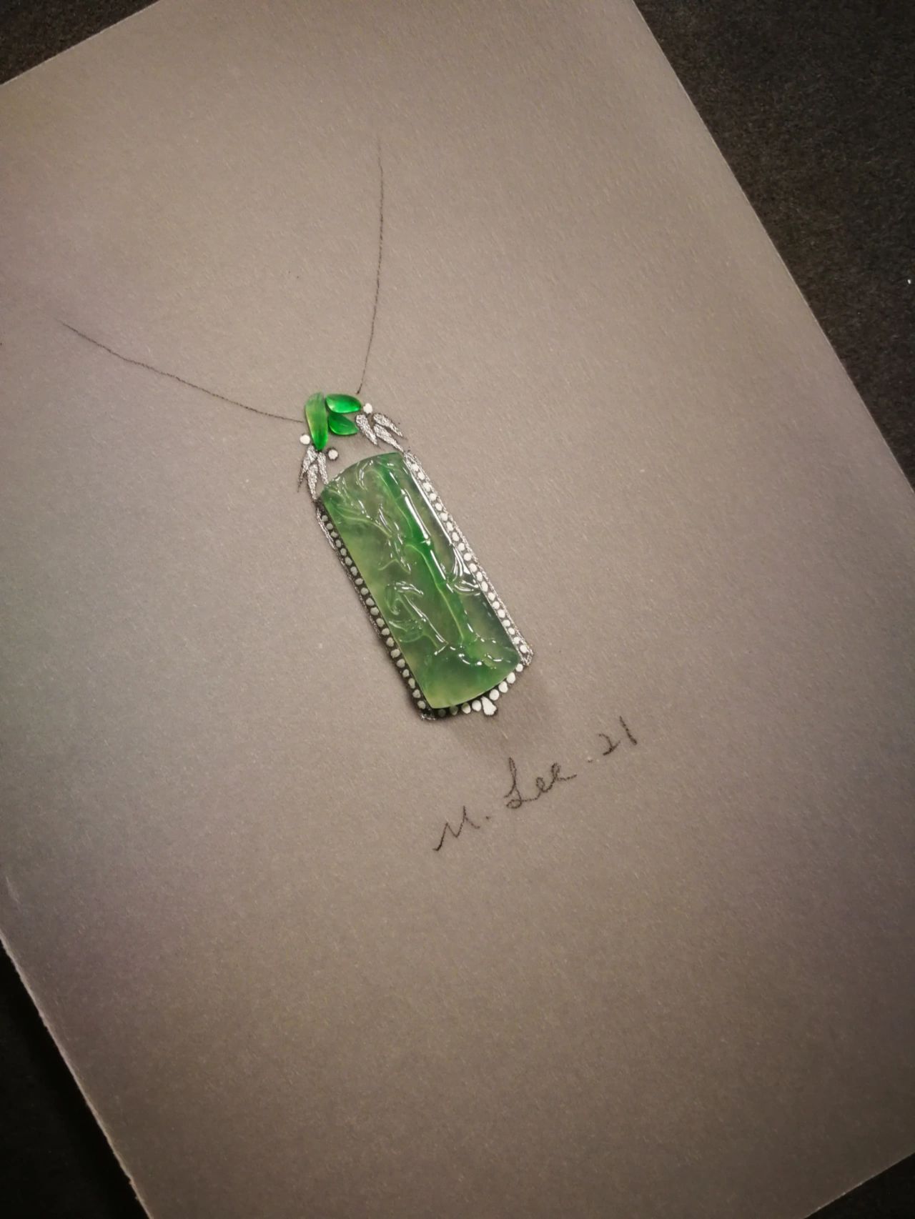 《竹》— 翡翠竹牌,轻吟细雨间