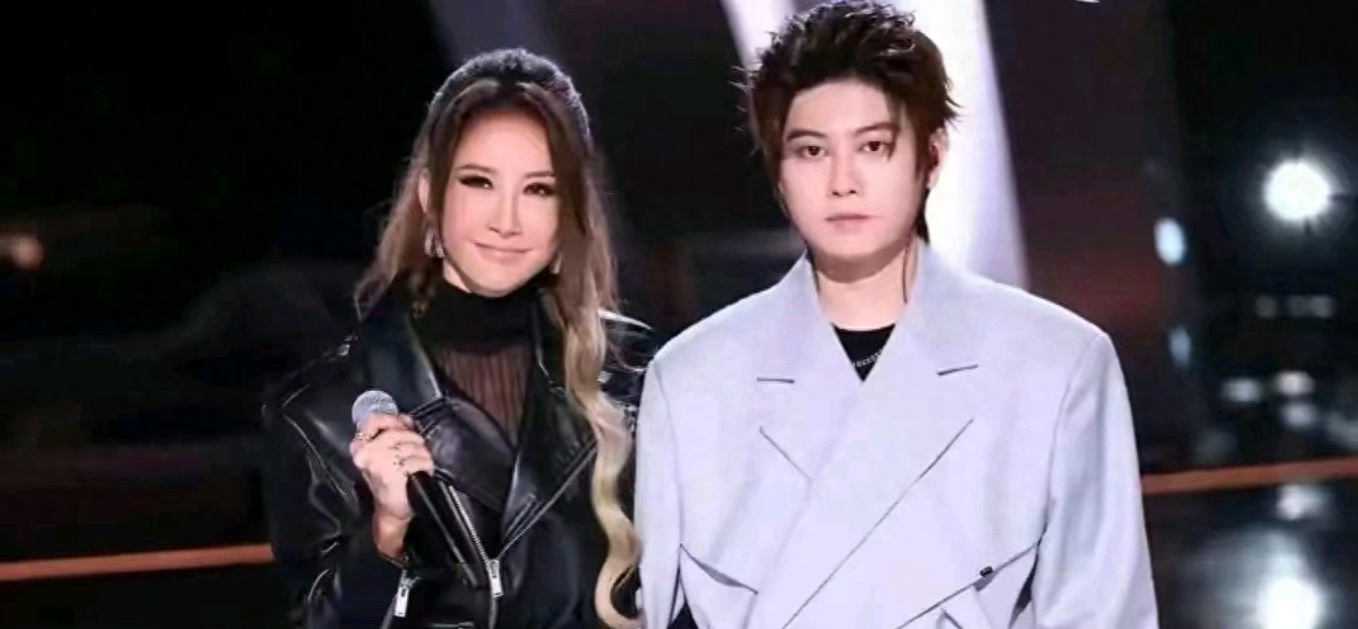 李玟|胡锡进、梁源力挺中国好声音！华纳怒了：誓要维护李玟声誉