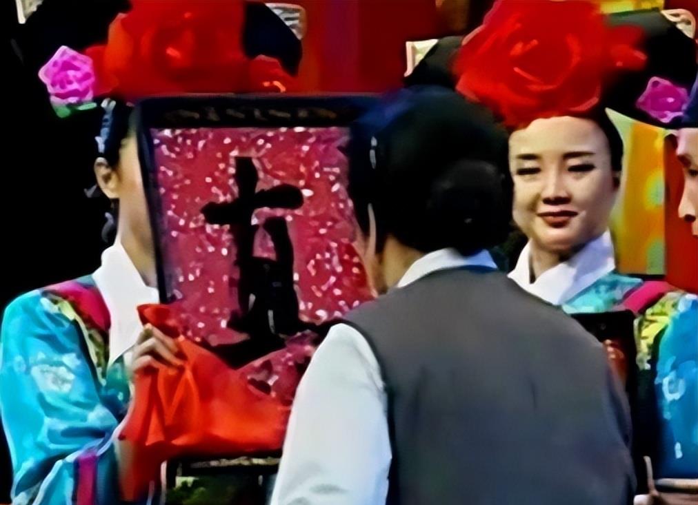 20年前的台词,居然帮国家识破间谍,“小品女王”赵丽蓉究竟多牛