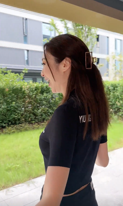 庄思敏杭州豪宅曝光,炫富成瘾,网友惊呼:物质富有,心灵空虚