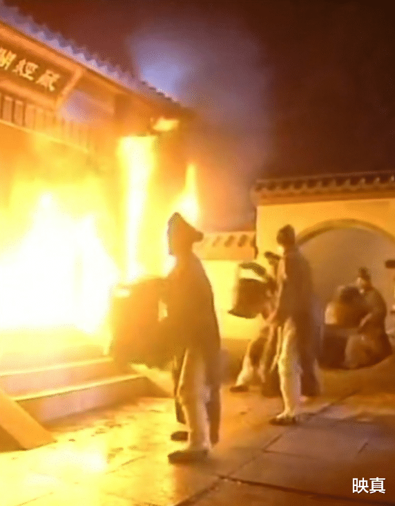 杨洁导演回忆拍摄:火烧观音院时与制片人吵架,原因意外又感动