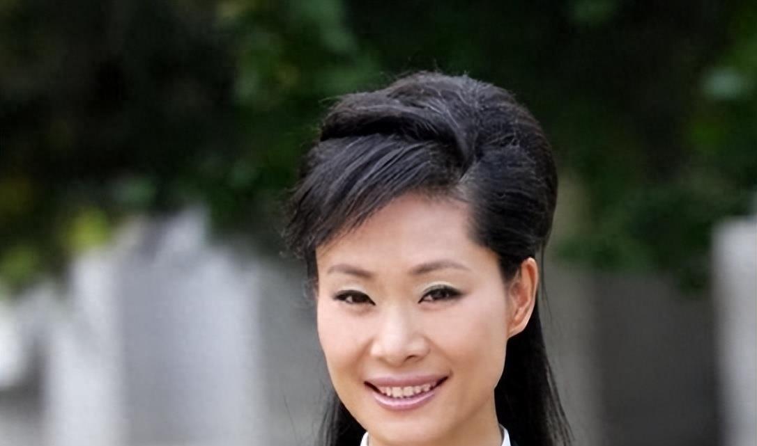 于文华不再隐瞒自己与朱之文的真实关系!原来我们都被骗了!