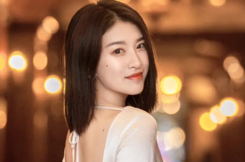 杜雨宸|甜美优雅,温柔随和,杜雨宸