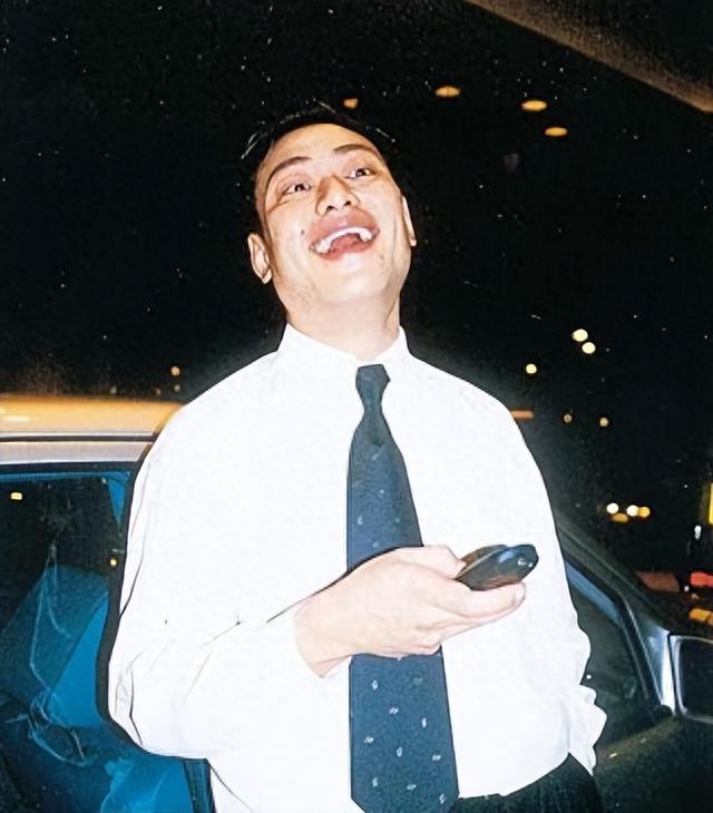 91年罗兆辉花100万港币包养袁咏仪:不就是睡觉吗?和谁睡不是睡