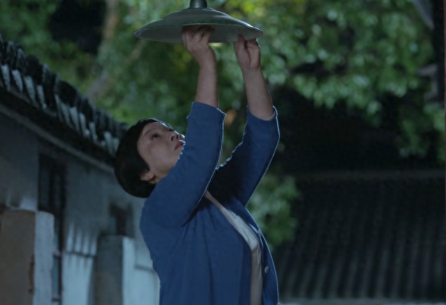 两大卫视今晚开播！37集都市大剧来袭，邓婕出山，这剧熬夜也要追