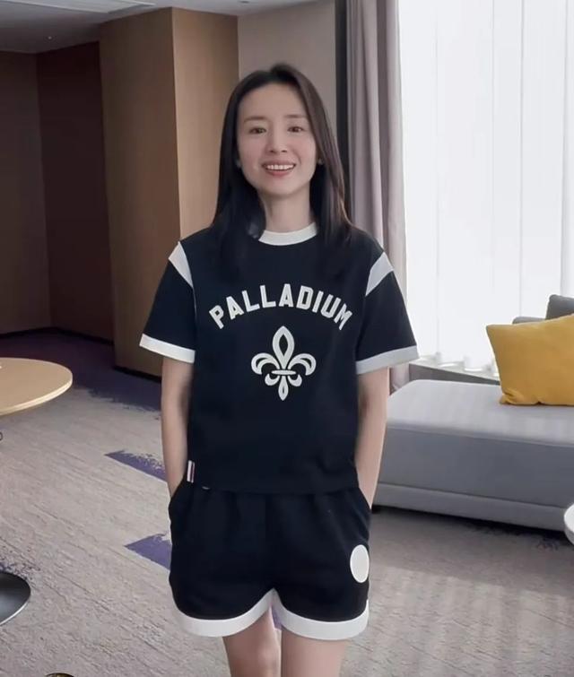 王楚然 董洁演“渣女”，红唇画对了！
