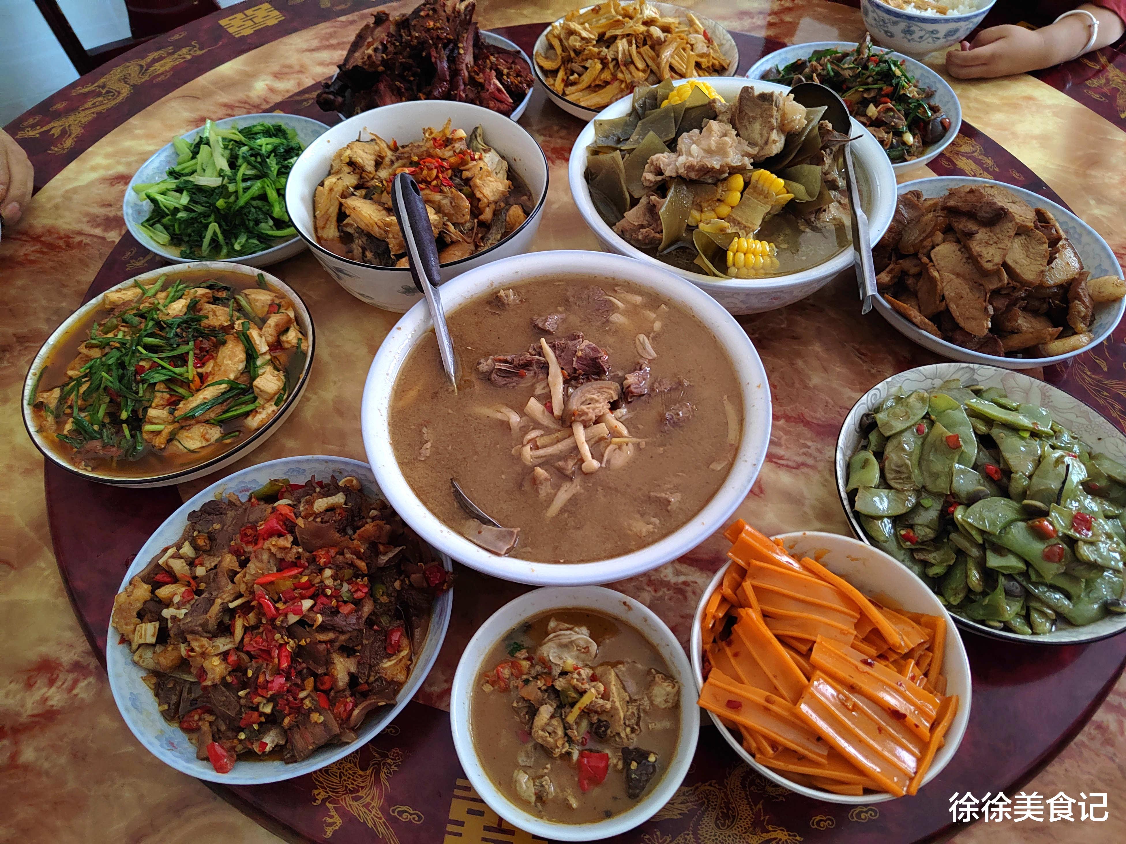 辣椒|娘家请客，江西女子一大早就赶回去做菜，饭后崩溃：以后不回来了