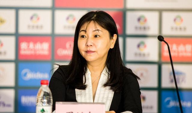 最后对于周继红这个全红婵的恩师来说,看到全红婵有