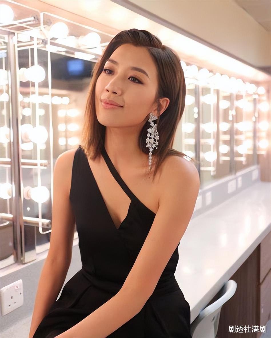 薛之谦|踩过界搞时装生意!TVB当家花旦自当模特吸人气,价格亲民火速售空