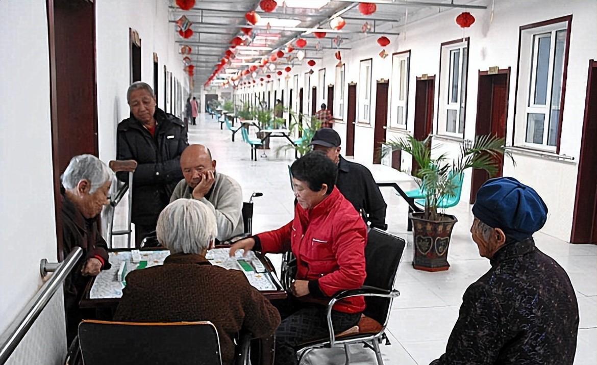 一位111岁老人的5句忠告,60岁以上的老年人多琢磨琢磨,助长寿