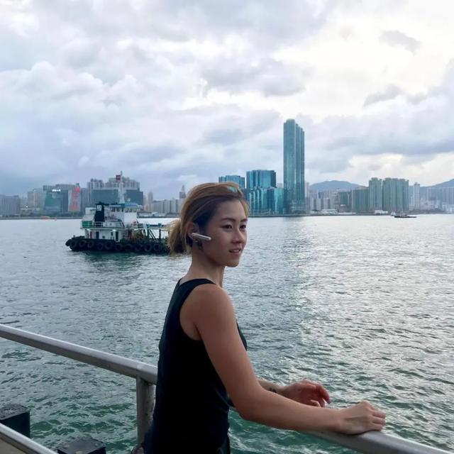 5年前，一夜爆红又牵手富二代的「最美搬运工」，退网后成了这样