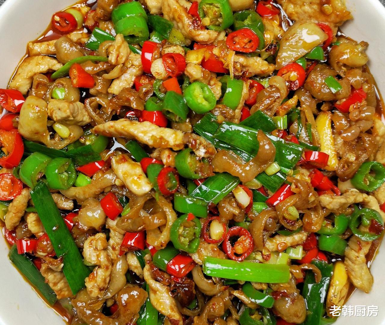 辣椒|阿姨推荐的这5道家常菜特下饭，鲜香入味，好吃不腻，家人都爱吃