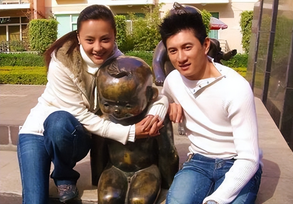 8年婚姻皆是算计！吴奇隆的自私，让“嫁给爱情”刘诗诗成了笑话