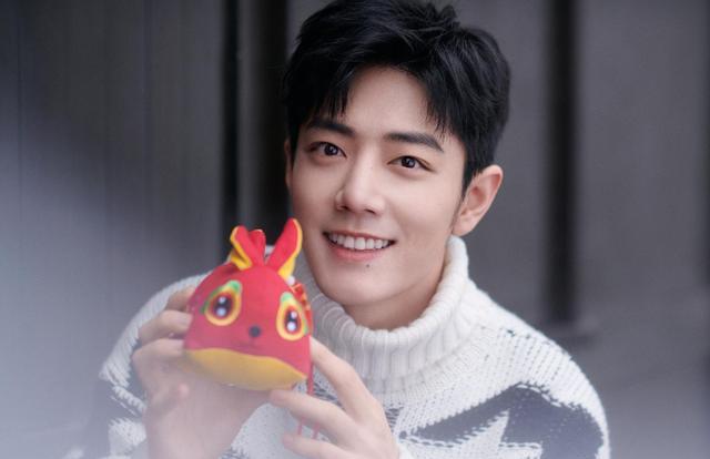 交换人生|肖战开工随拍：十八张照片倾情奉送，满血开工