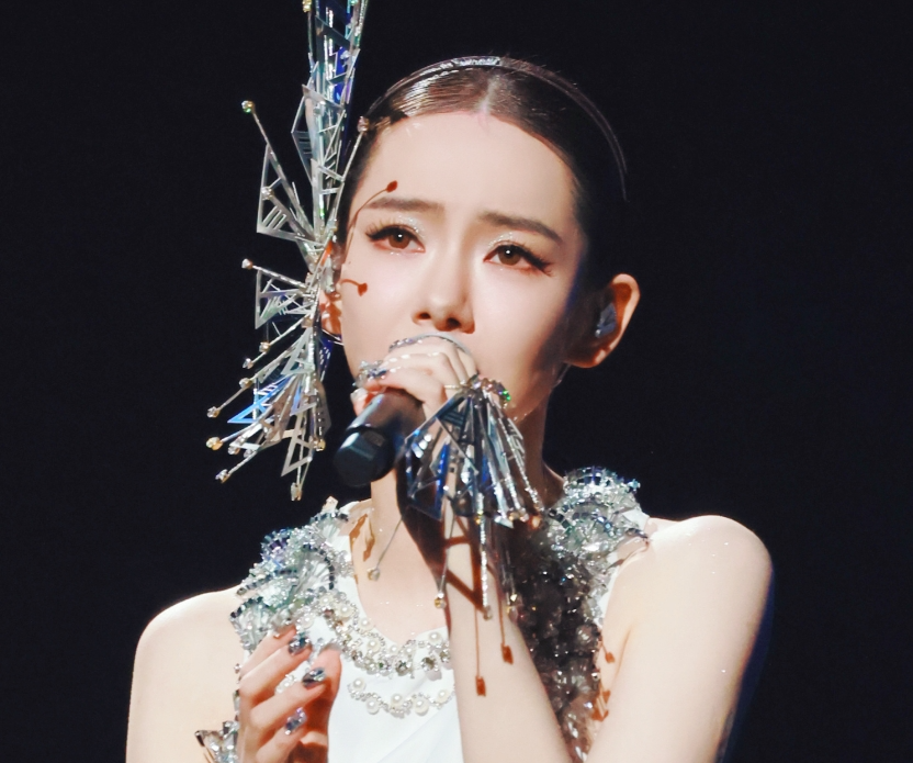 戚薇的瓜，有点大...