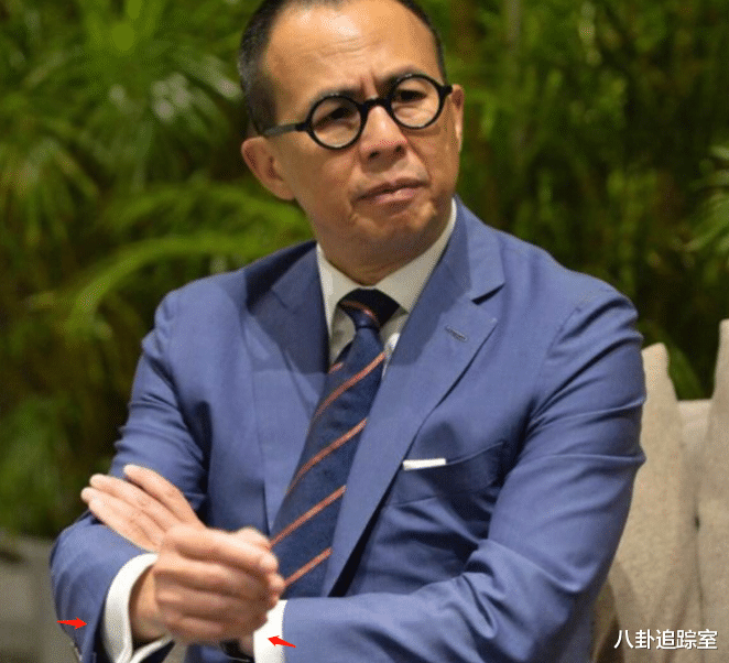 梁洛施李泽楷挽手参加婚宴,长子获李嘉诚5亿豪宅,接班人恐生变