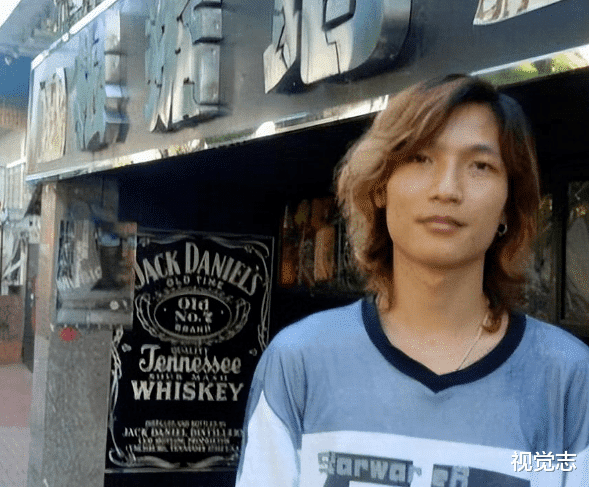 官宣复出，原来他被内娱封杀15年了