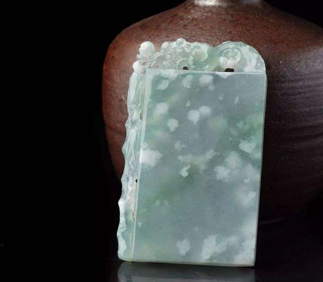 翡翠|怎么衡量翡翠的艺术价值?行家教你从五个方面逐一分析