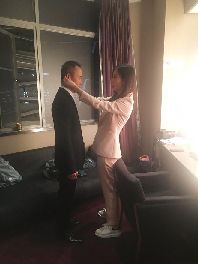 73岁王石终于喜当爹!70岁成功让小30岁妻子怀孕,暂不考虑二胎