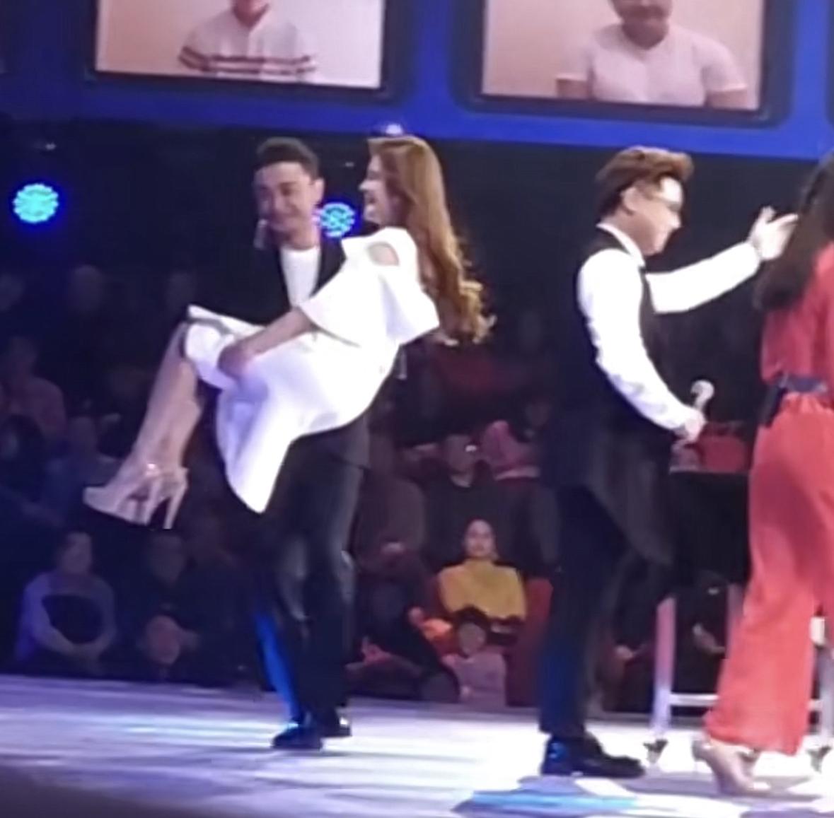 朱迅|尼格买提公主抱大10岁朱迅，紧捂女方裙摆好绅士，两人曾贴脸亲吻