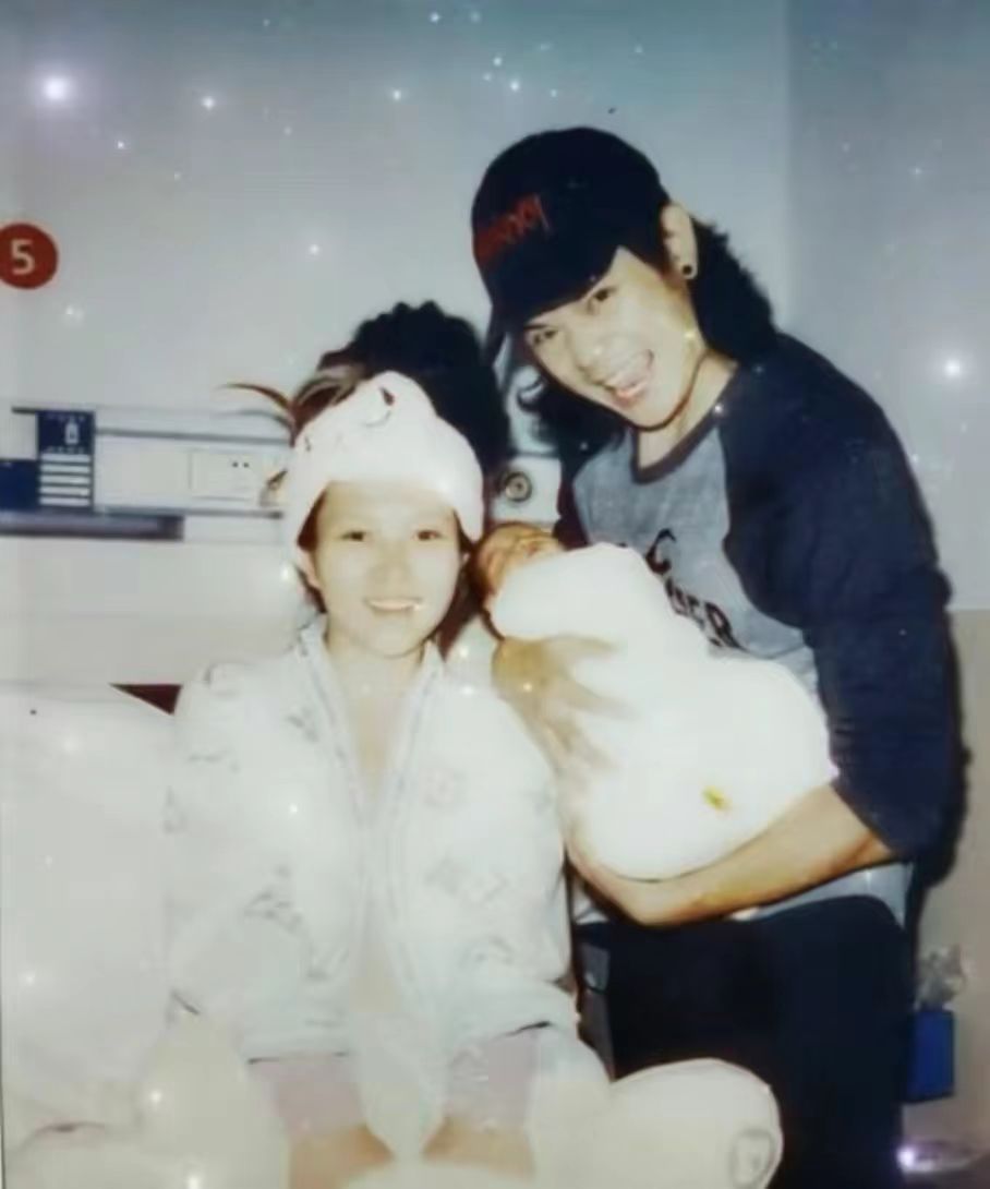 张恒远|36岁知名歌手疑因黑色素瘤突病逝！5月露面精神佳，结婚生子仅1年