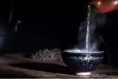 粉彩|如何挑选一只有收藏价值的建盏？5个维度，4大衡量标准