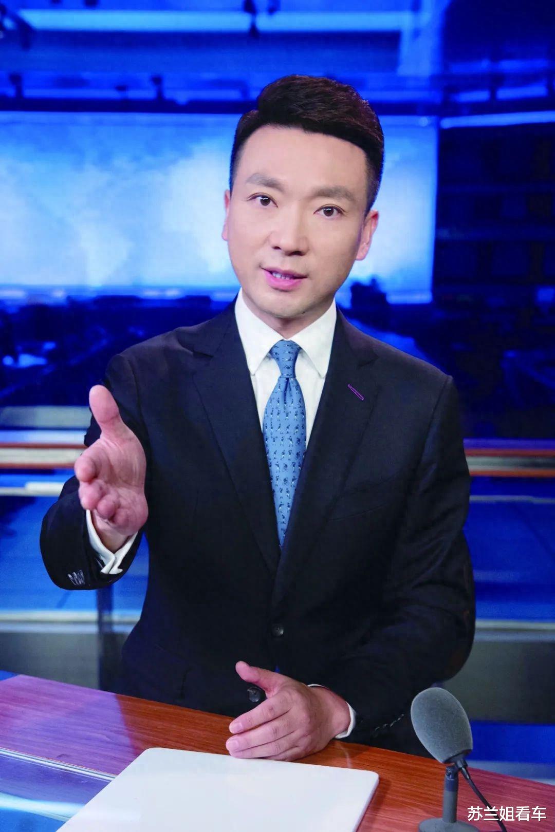 康辉遗憾落选，央视新闻主播“大换血”，两位新人直接上位