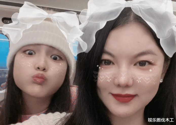 王诗龄|王诗龄小号炫富被扒!开百万豪车晒名牌包,首个视频获赞40.9万