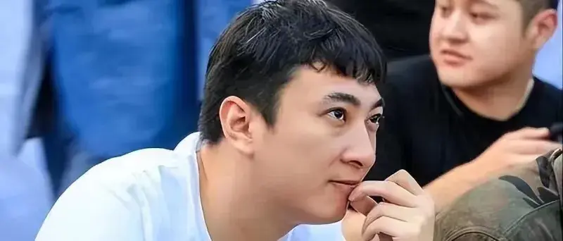 揭秘！娱乐圈背后的权力游戏，王思聪与那英的终极对决！