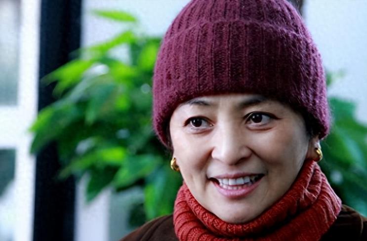 一嫁日本二嫁美国三嫁法国,扬言不嫁中国人的李勤勤,如今咋样?