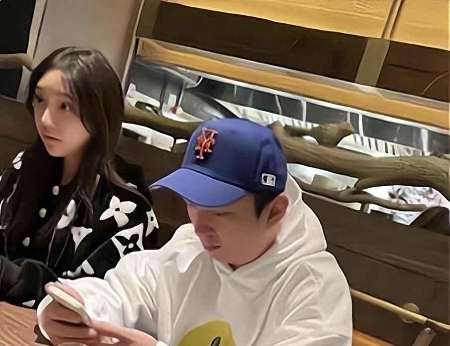 从怼天怼地,到2022年被禁失声,一首“凉凉”送给王思聪