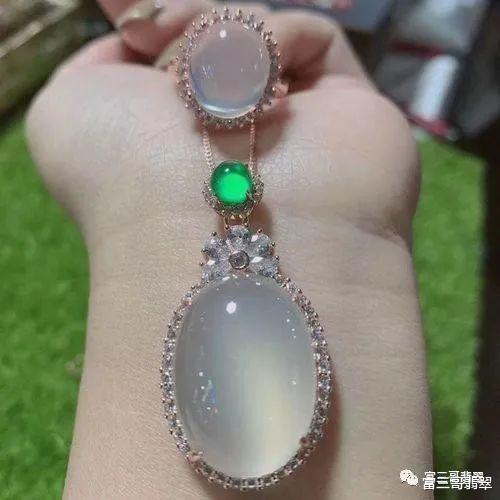 珍珠|玉髓到底算不算玉?玉髓跟翡翠该如何区分?