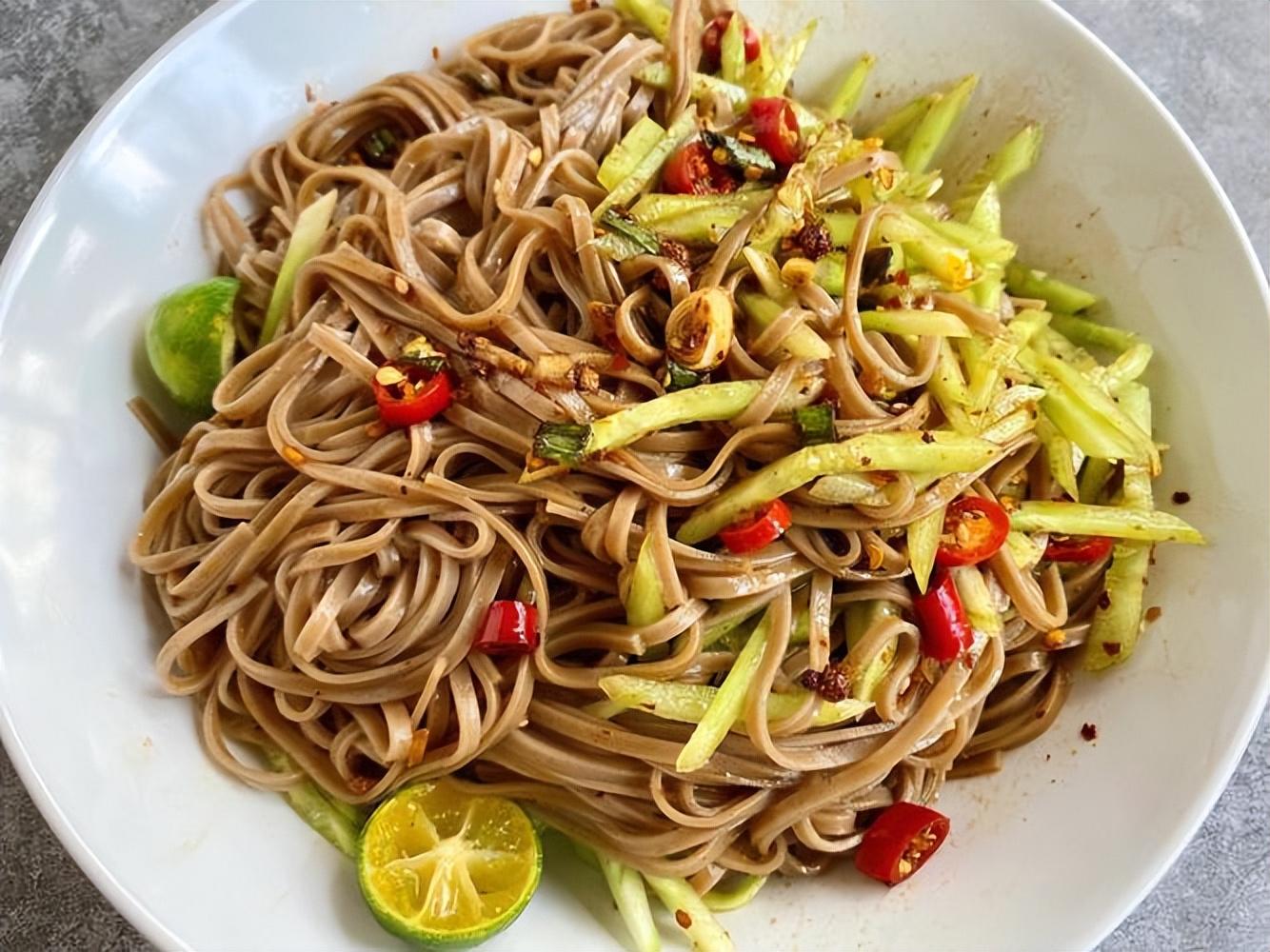 饮食 揭秘杂粮食谱，让你独自享受美食，轻松瘦身不用愁！