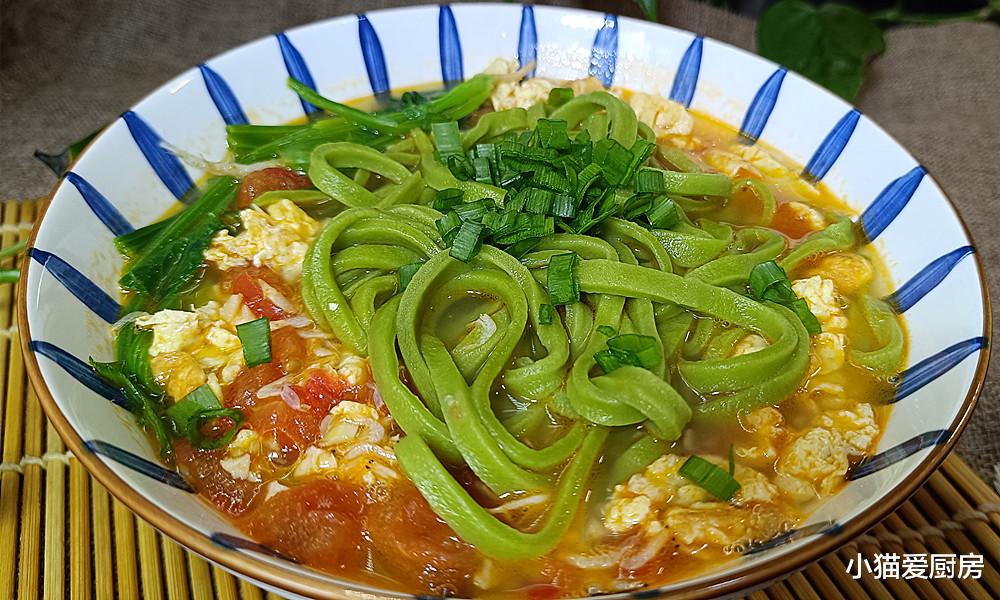 菠菜|分享一个菠菜面条家常做法,口感劲道爽滑,营养味美,好看又好吃