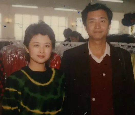 主持人肖晓琳:55岁退休在美国病逝,临终遗言给世人敲醒了警钟