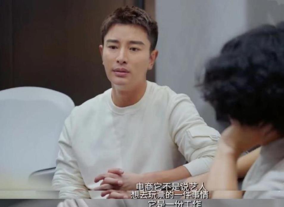 从人人同情到“声名狼藉”，贾乃亮走到今天这一步，怨不得李小璐