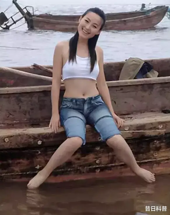 |“职业情妇”卢嘉丽:肤白貌美,出卖高官情人,涉案百亿卷款潜逃