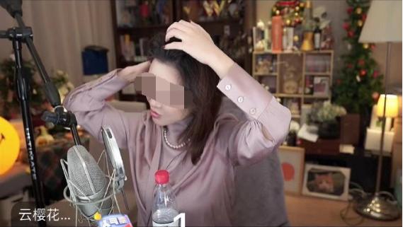 陈某发“复活”失败，首秀再遭平台封禁账号，网友：谁让你直播的