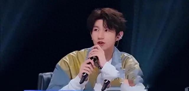 洋相百出！所谓的歌坛顶流，却一首代表作没有，这些明星不知羞吗